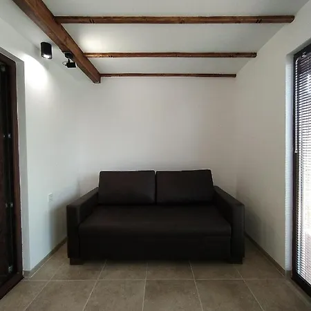 Guest house Yanakievi *